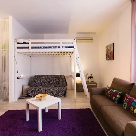 Lillaholidays Apartment